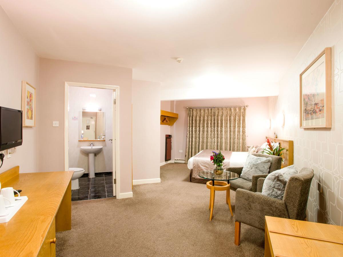 Great National Commons Inn Hotel Корк Екстер'єр фото
