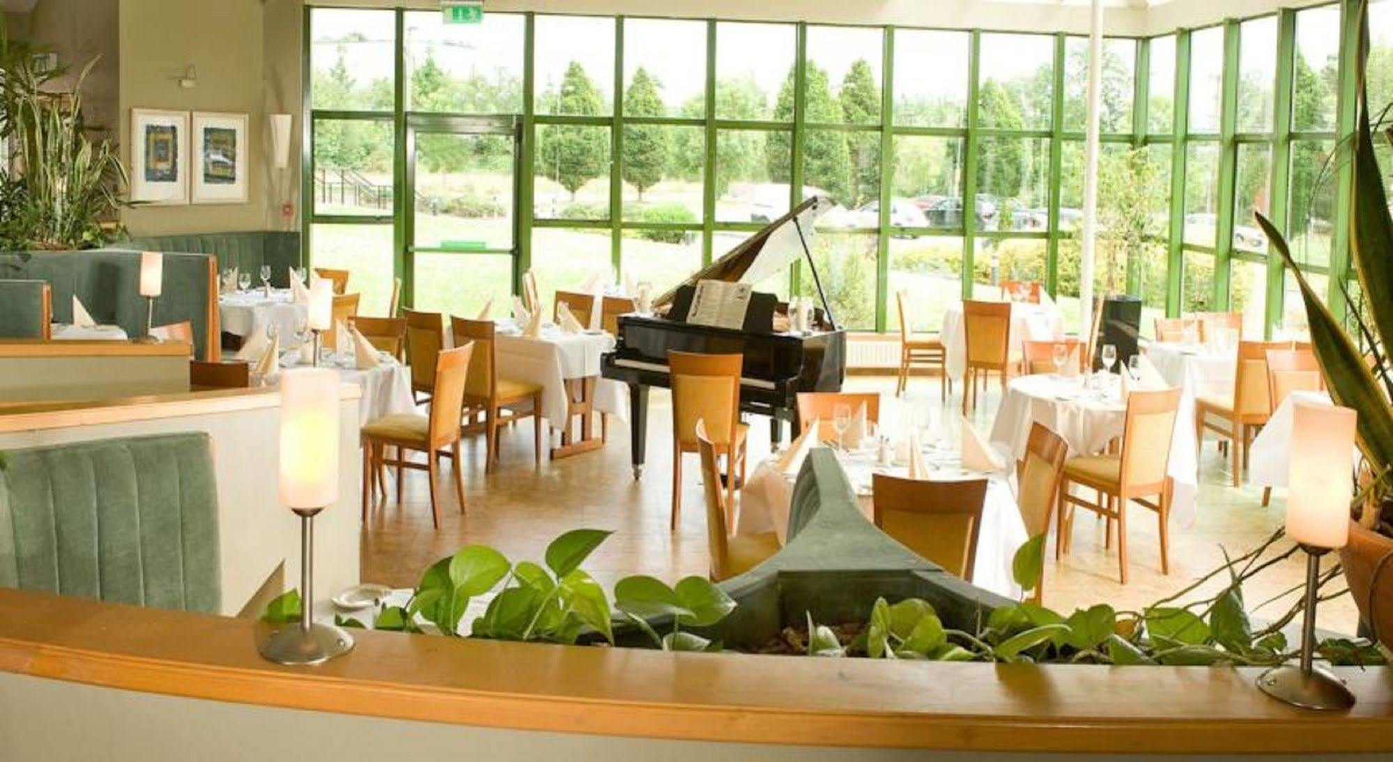 Great National Commons Inn Hotel Корк Екстер'єр фото