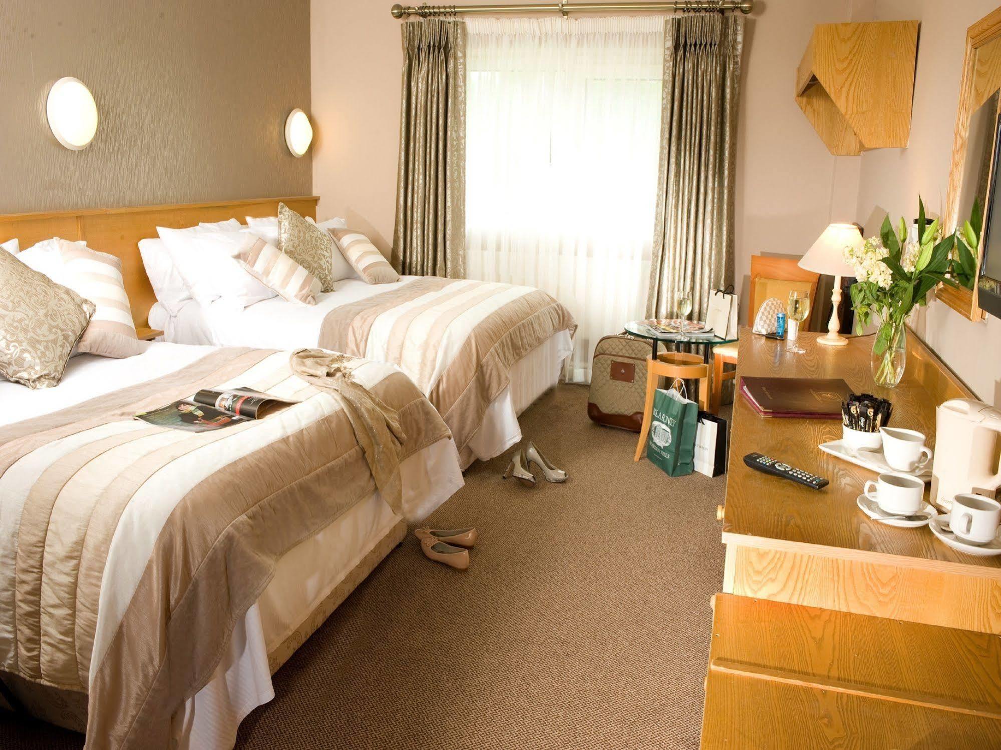 Great National Commons Inn Hotel Корк Екстер'єр фото
